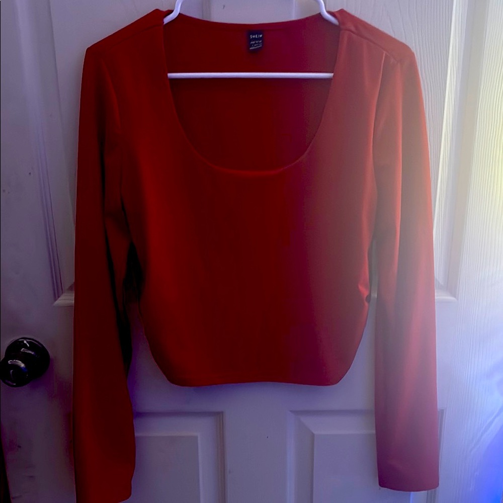 SHEIN Red Long Sleeve Fitted Crop Blouse